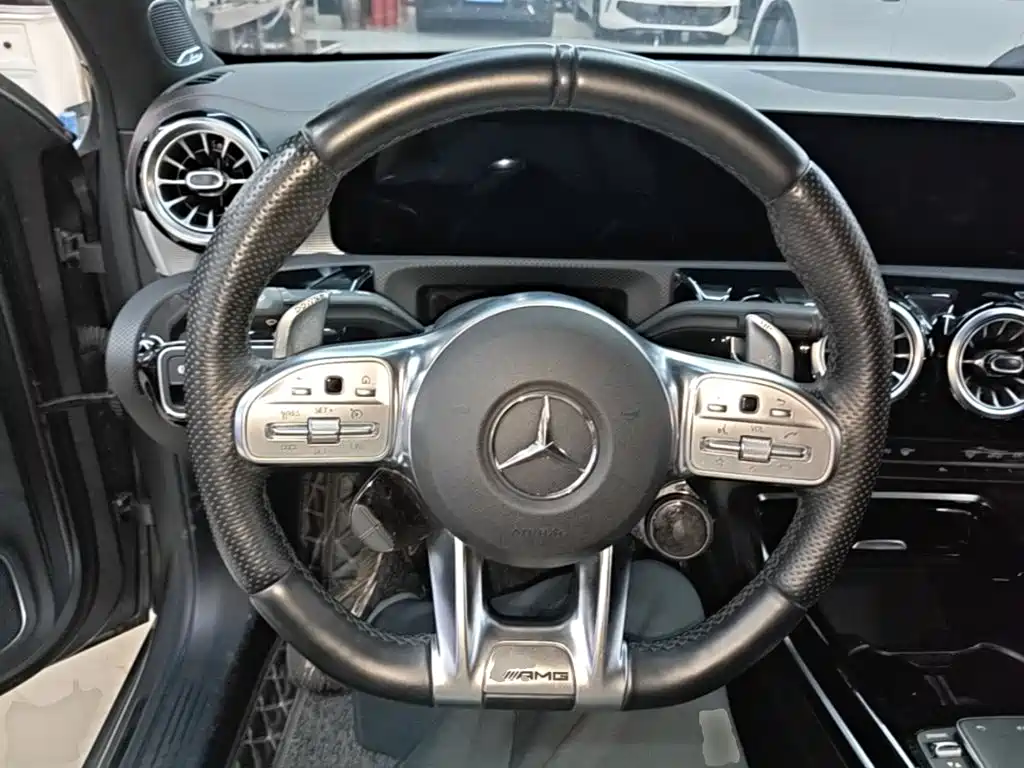 Mercedes-Benz A-Class AMG — миниатюра 11