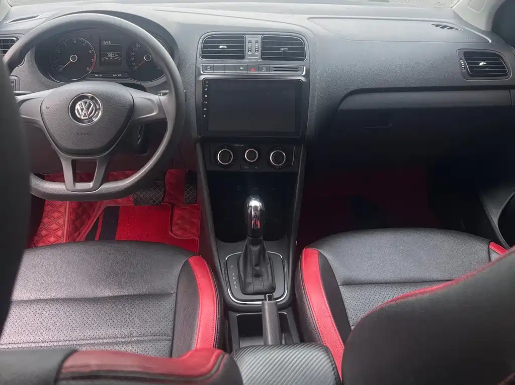 Volkswagen Polo — миниатюра 10