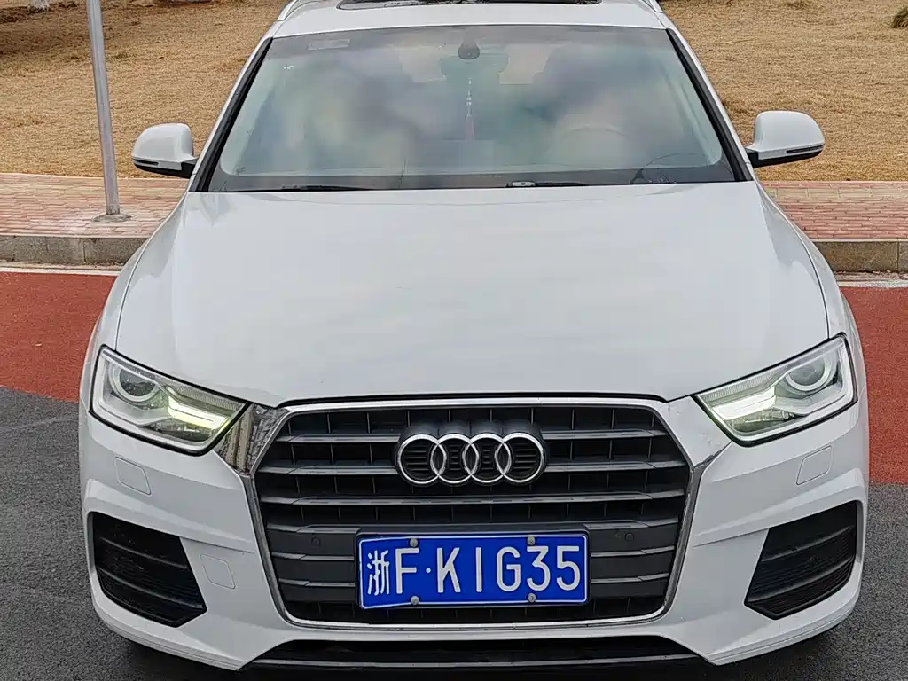 Audi Q3 2017 30 TFSI Fashion