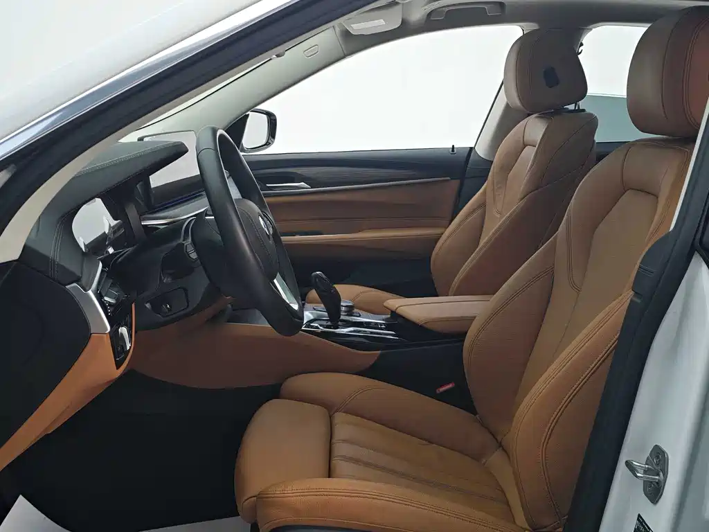 BMW 6 Series GT — миниатюра 4