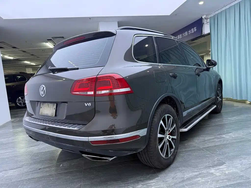 Volkswagen Touareg — миниатюра 10