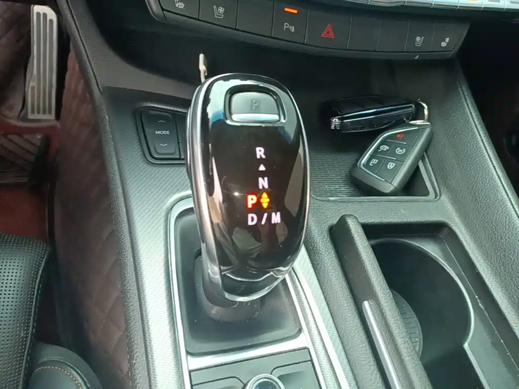 Cadillac CT5 — миниатюра 14
