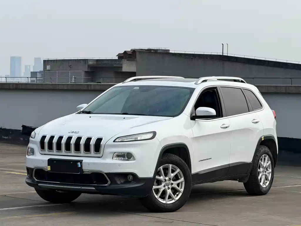 Jeep Cherokee 2016