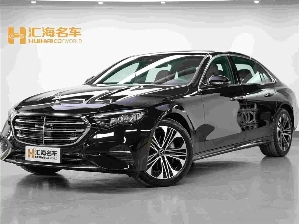 Mercedes-Benz E-Class 2025
