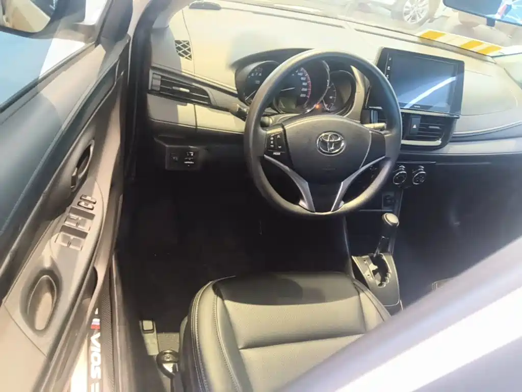 Toyota Vios FS — миниатюра 16