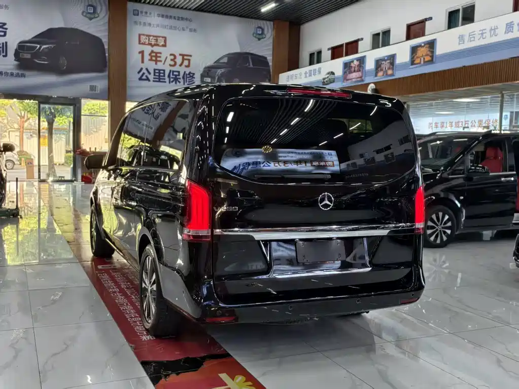 Mercedes-Benz V-Class — миниатюра 5