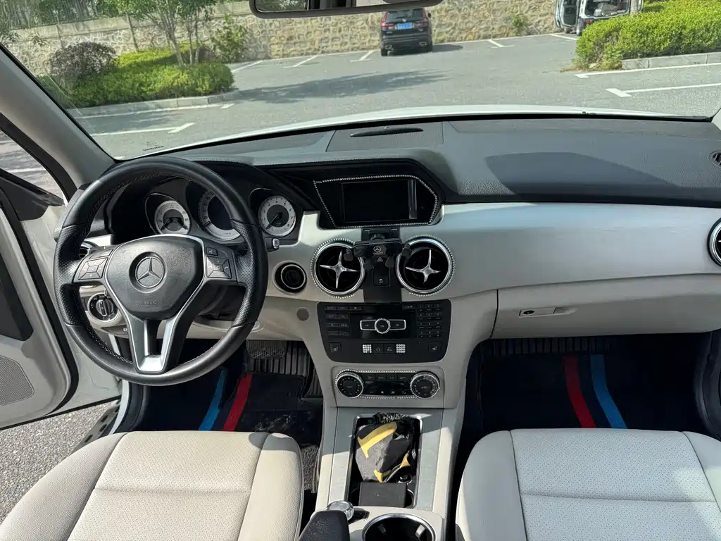 Mercedes-Benz GLK-Class — миниатюра 17