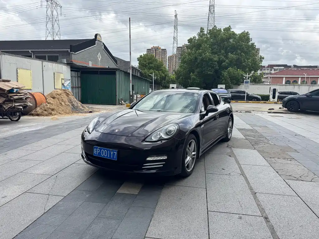 Porsche Panamera — миниатюра 2