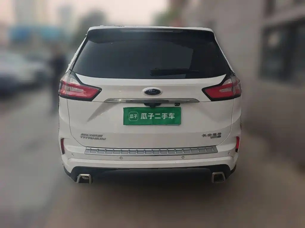 Ford Edge — миниатюра 5