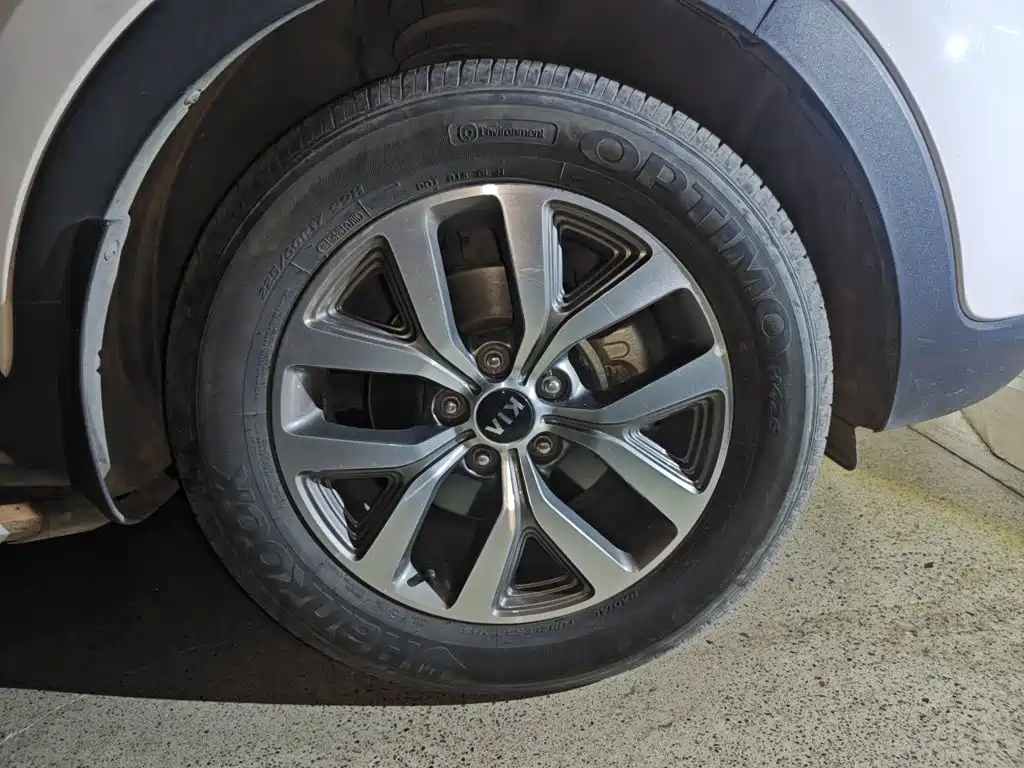 Kia Sportage — миниатюра 24