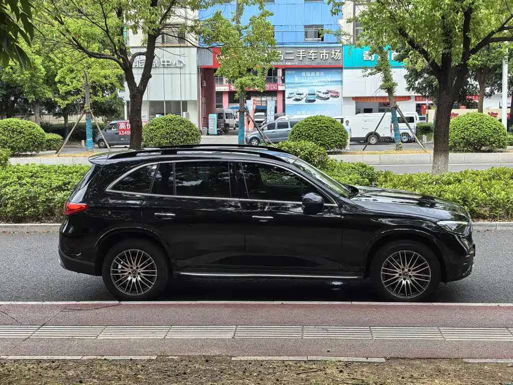 Mercedes-Benz GLC — миниатюра 4