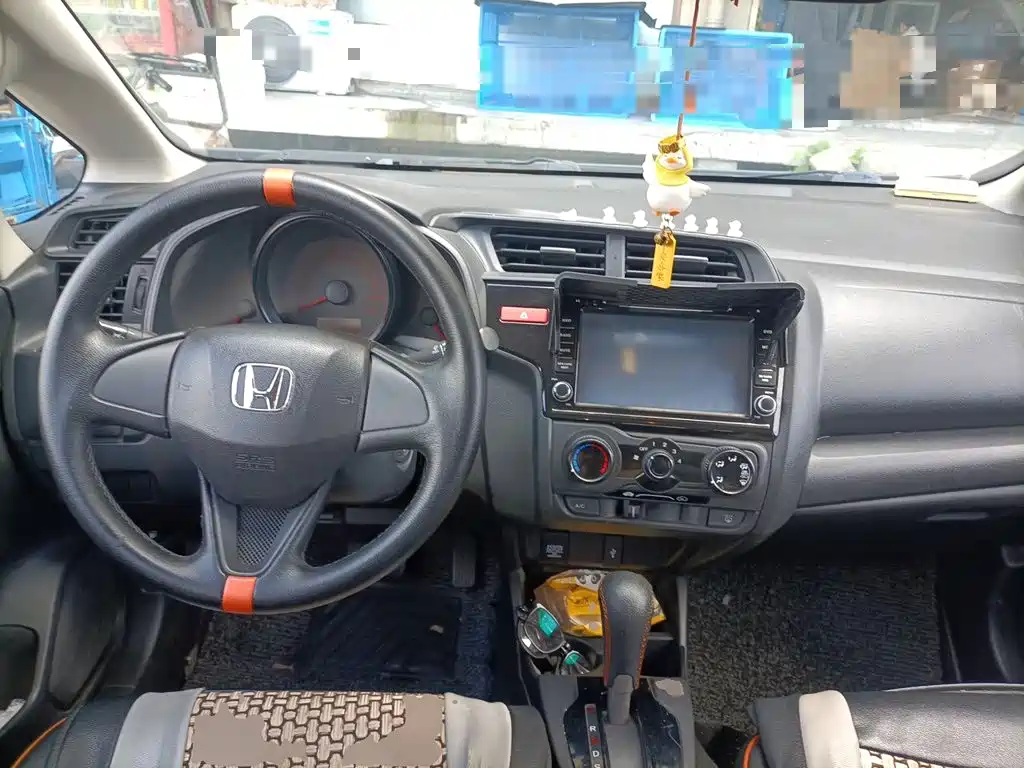 Honda Fit — миниатюра 5