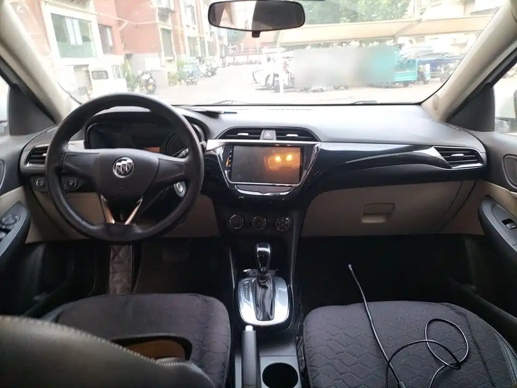 Buick Excelle — миниатюра 5