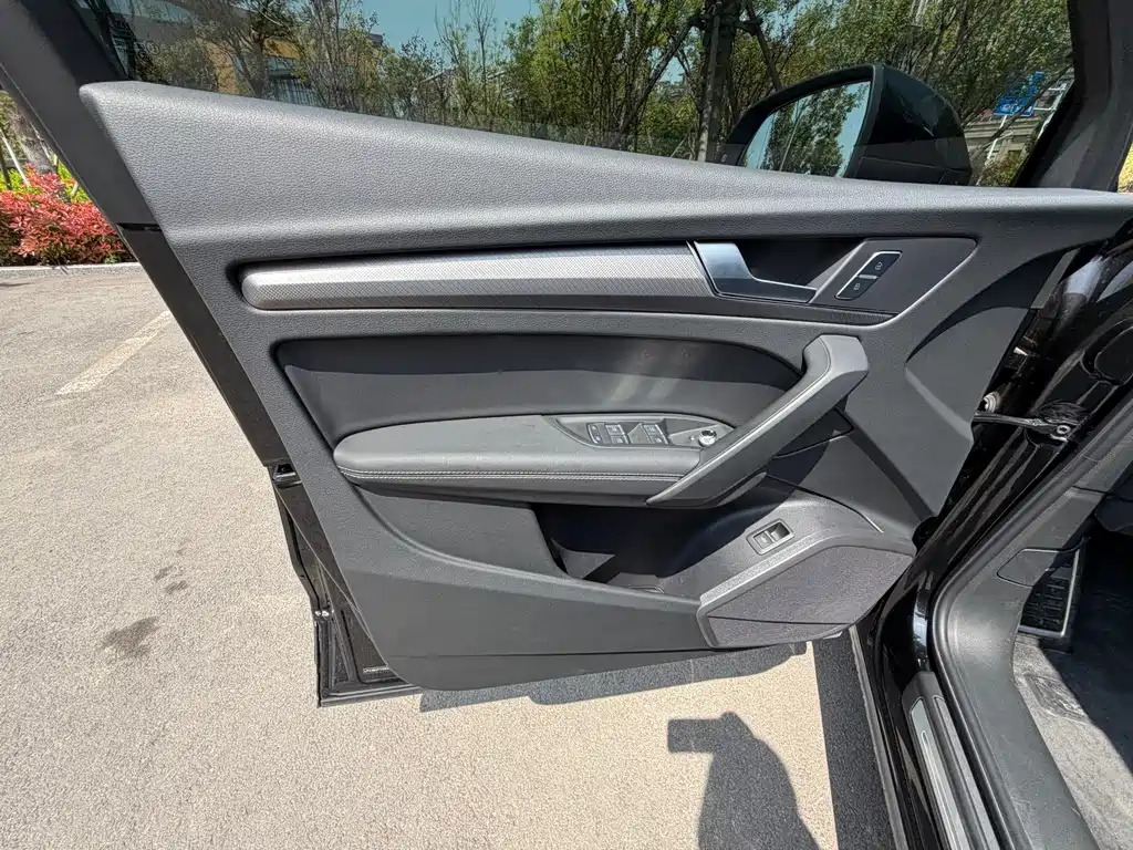 Audi Q5L — миниатюра 17
