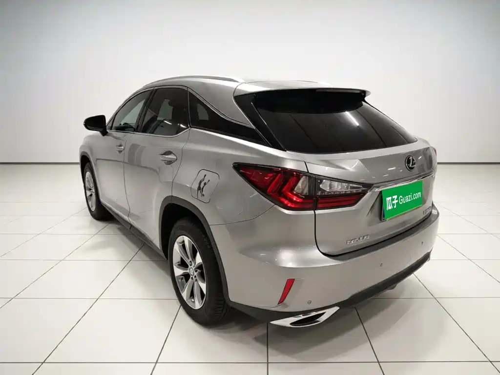 Lexus RX — миниатюра 4