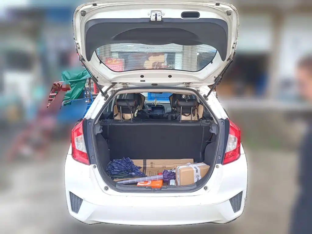 Honda Fit — миниатюра 15
