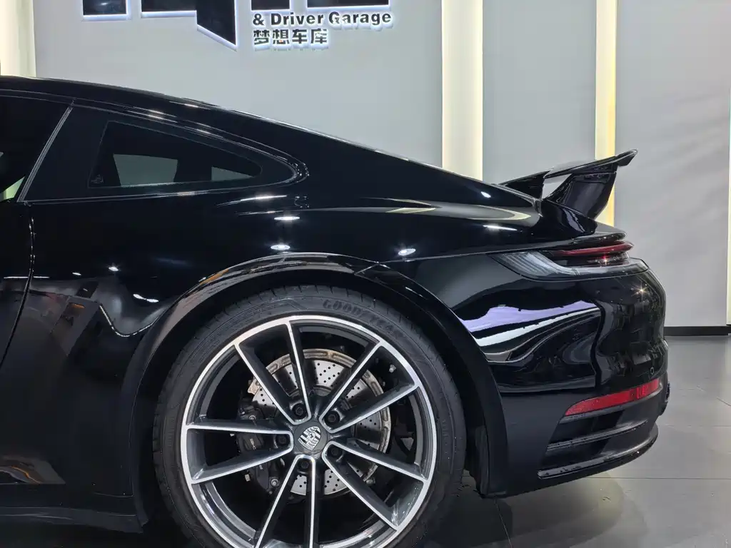 Porsche 911 — миниатюра 5