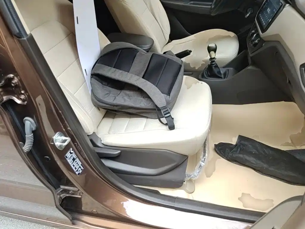 Wuling Hongguang — миниатюра 25