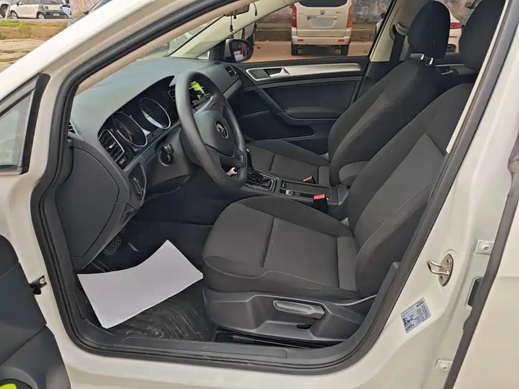Volkswagen Golf — миниатюра 15