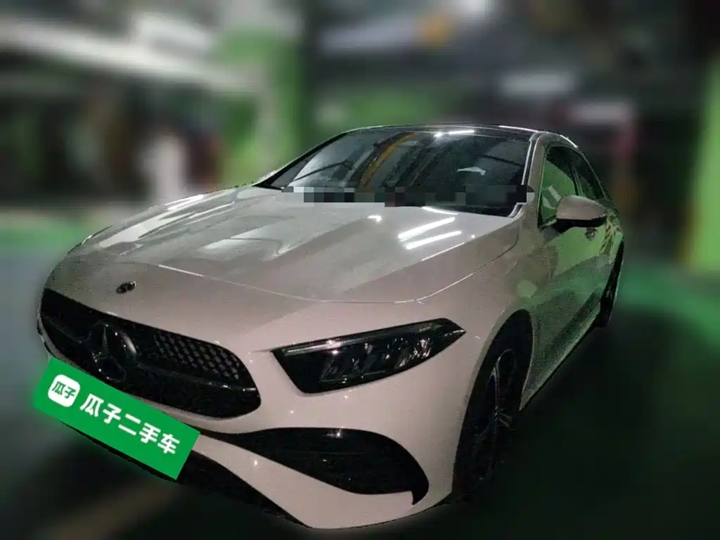 奔驰A级 2023款 A 200 L 时尚型 2023