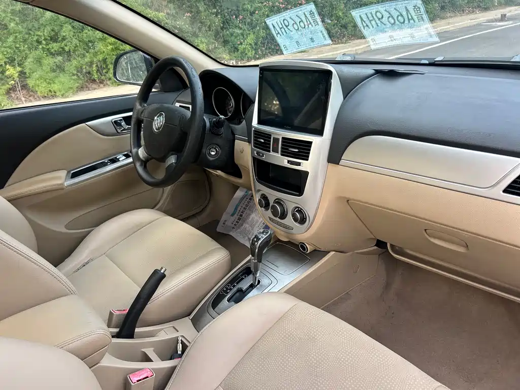 Buick Excelle — миниатюра 10