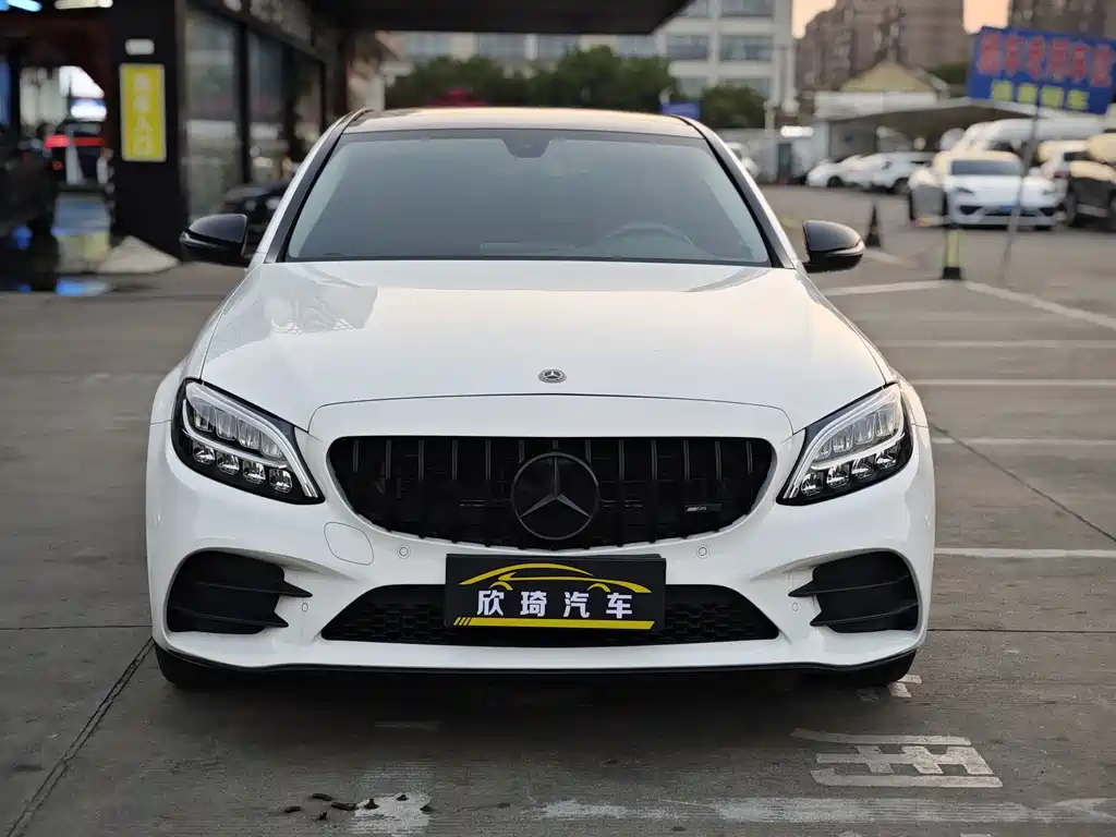Mercedes-Benz C-Class — миниатюра 2