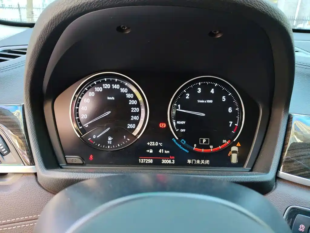 BMW X1 — миниатюра 14