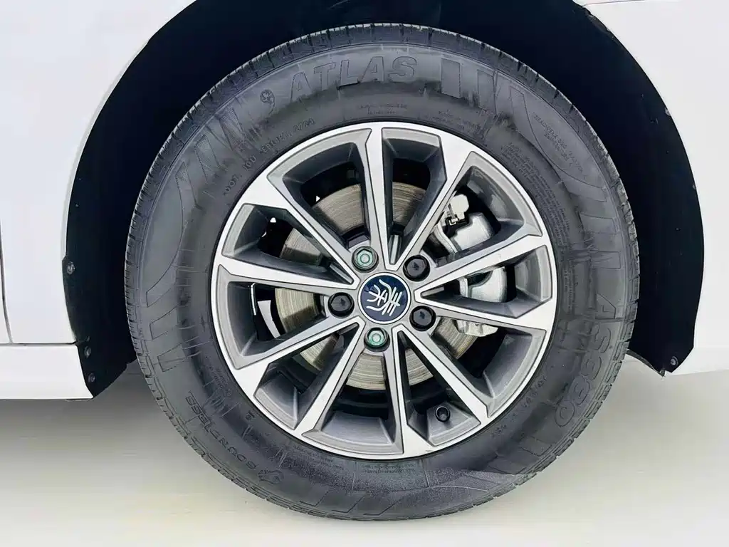 BYD Qin PLUS — миниатюра 16