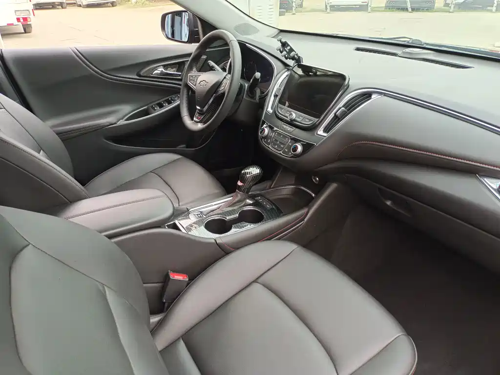 Chevrolet Malibu XL — миниатюра 10