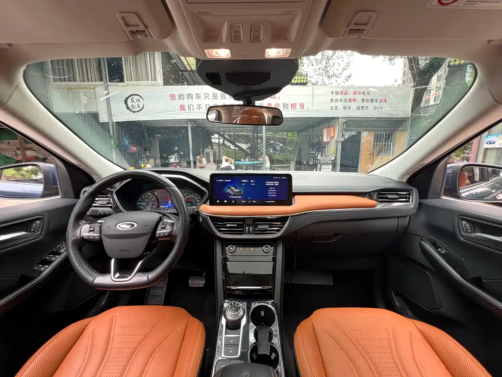 Ford Escape — миниатюра 13