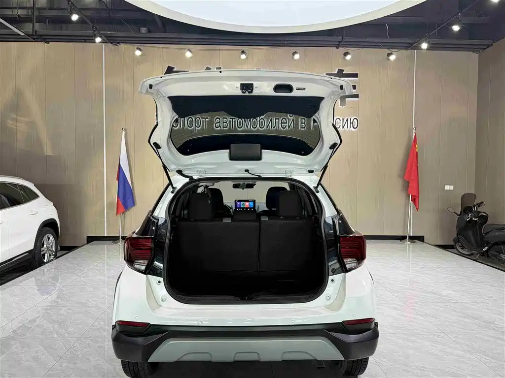 TOYOTA YARIS L ZHIXUAN