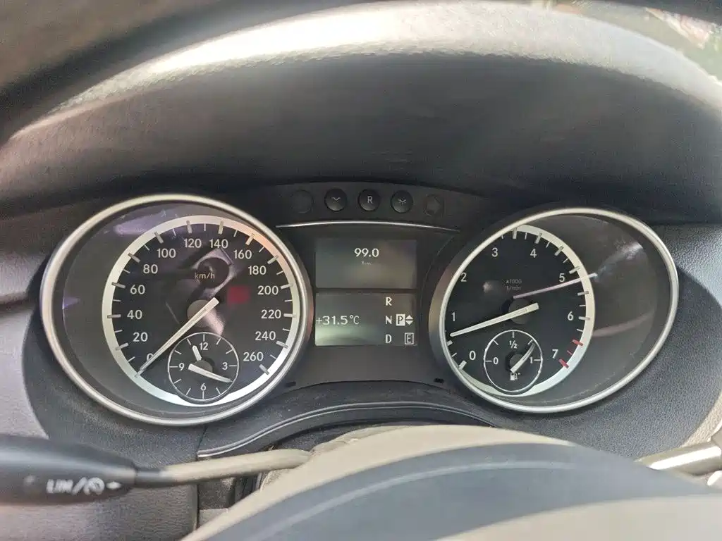 Mercedes-Benz R-Class — миниатюра 4
