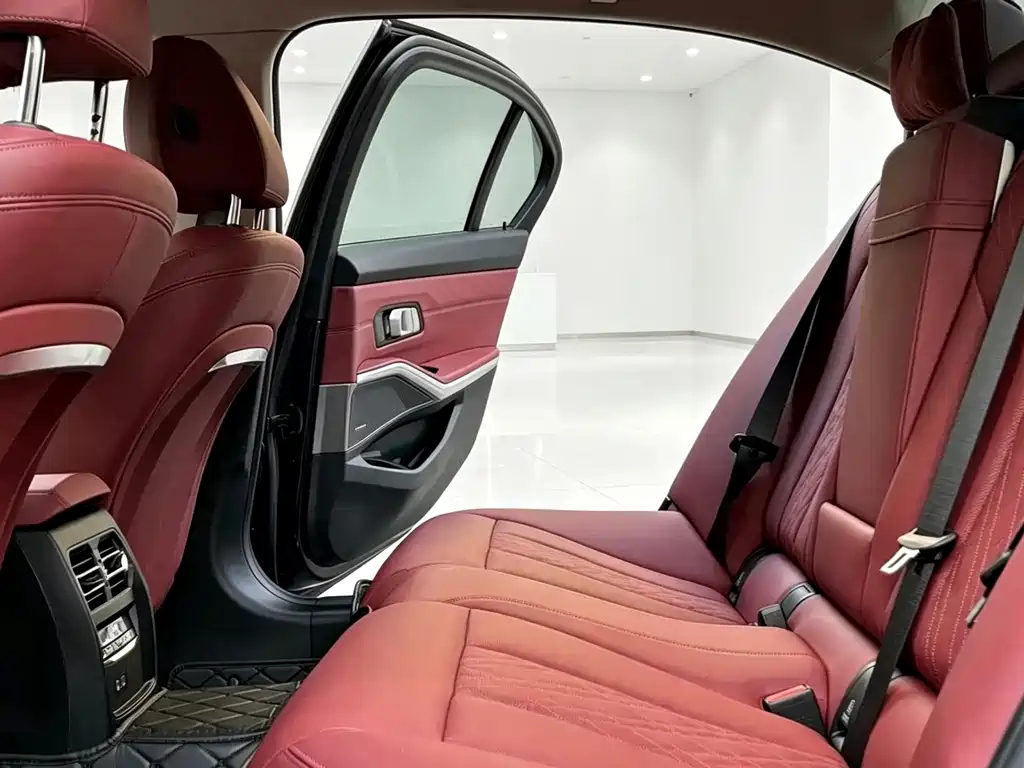 BMW 3 Series — миниатюра 13
