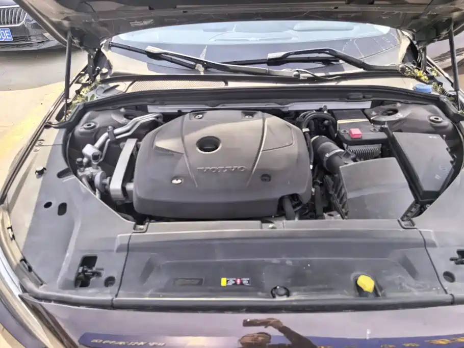 Volvo S90 — миниатюра 10