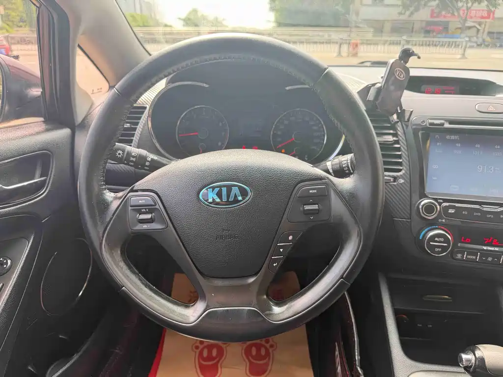 Kia K3 — миниатюра 8