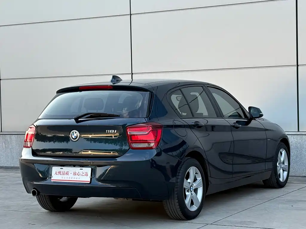 BMW 1 Series 1 2012 118i Sport