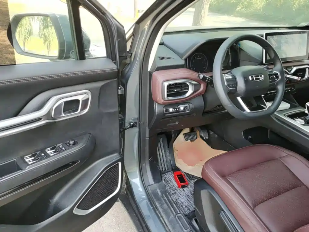 Geely Haoyue — миниатюра 16