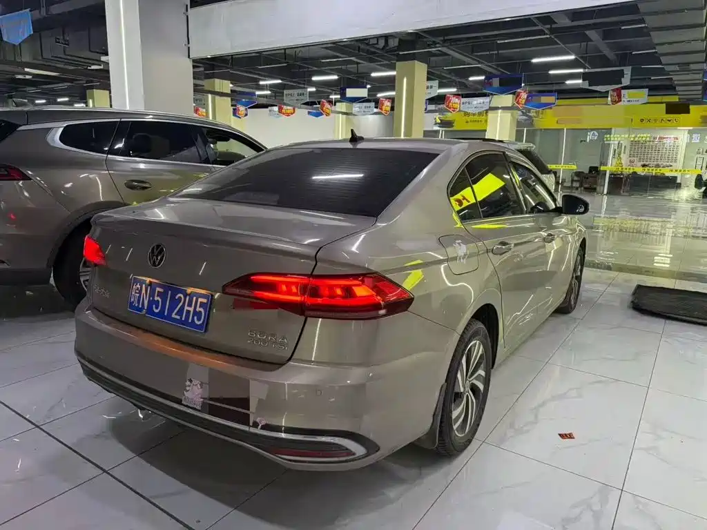 Volkswagen Bora — миниатюра 7