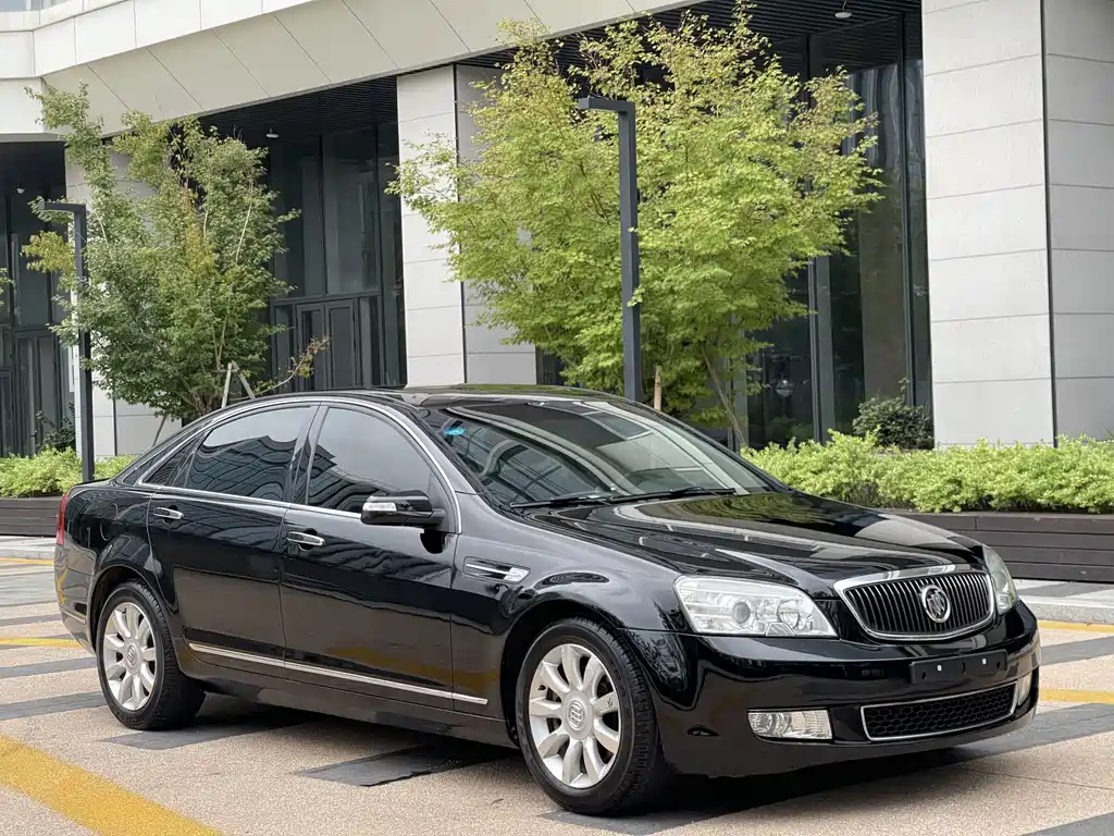 Buick Park Avenue — миниатюра 3