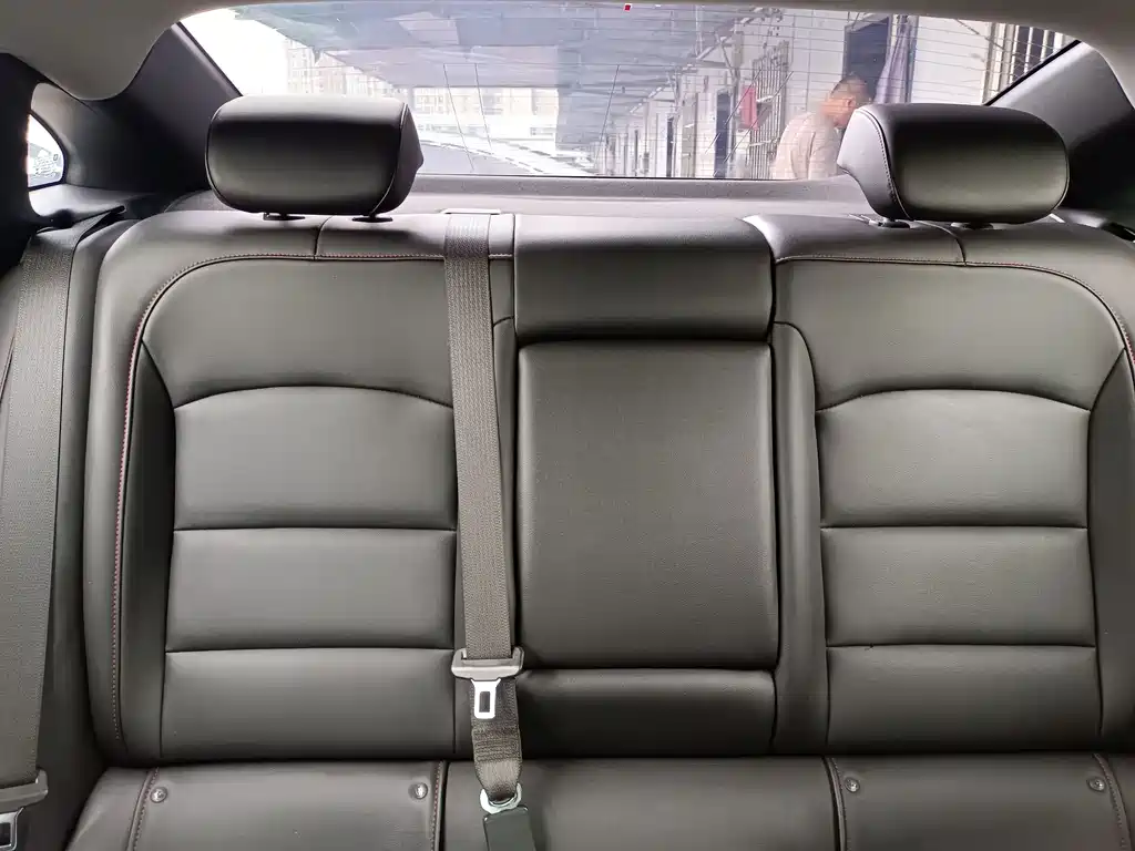 Chevrolet Malibu XL — миниатюра 12