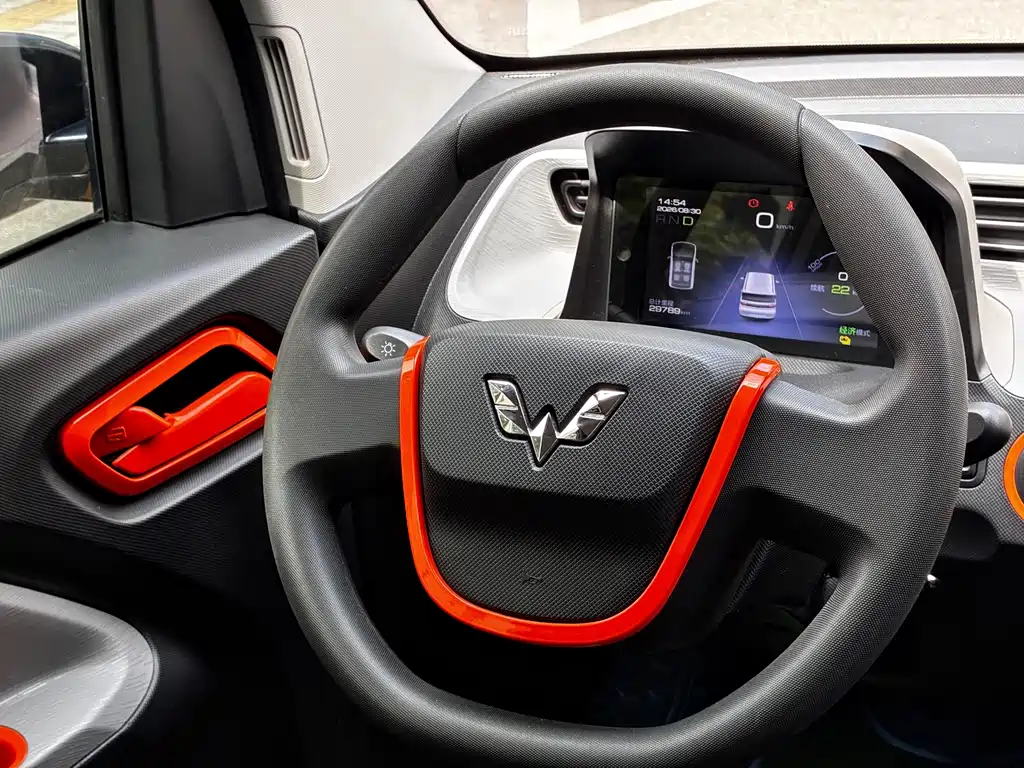 Wuling MINIEV — миниатюра 15