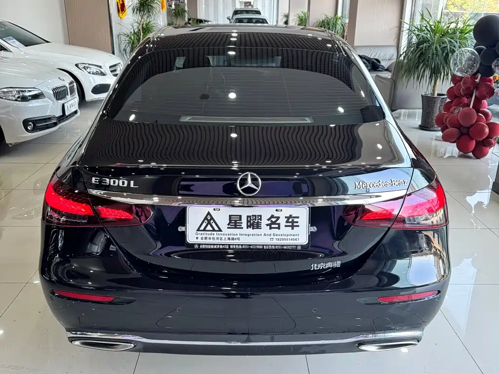 MERCEDES-BENZ E CLASS