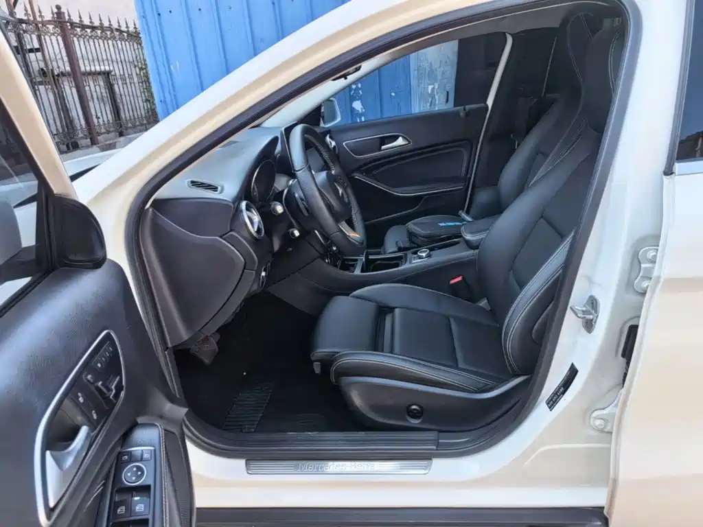 Mercedes-Benz GLA — миниатюра 15