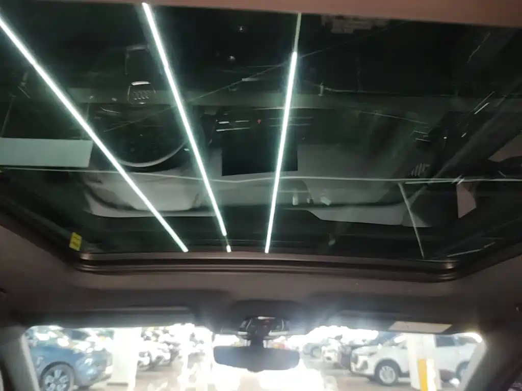 Audi Q5L — миниатюра 18