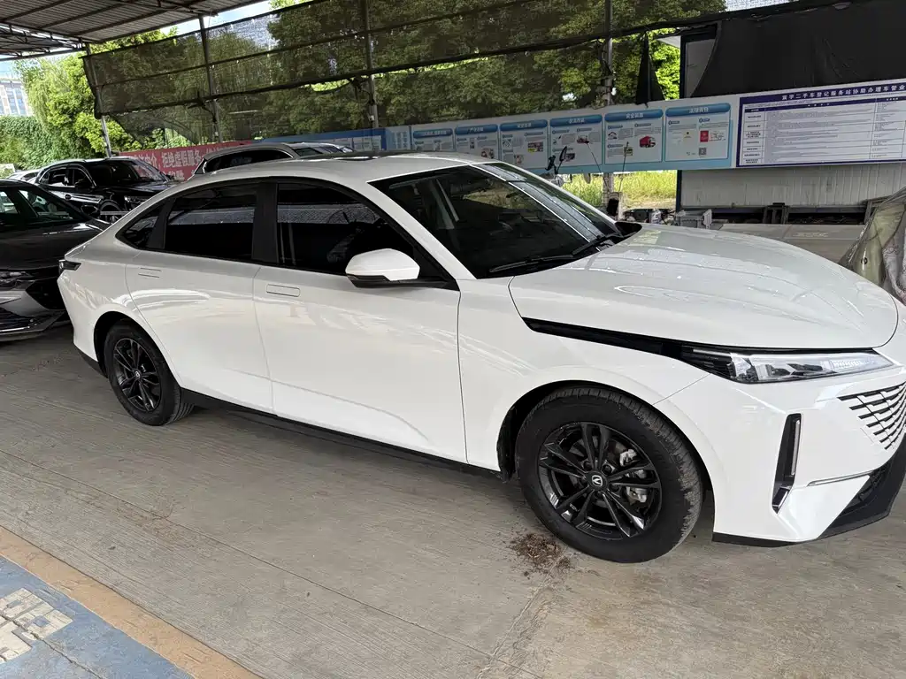 Changan Yida — миниатюра 4