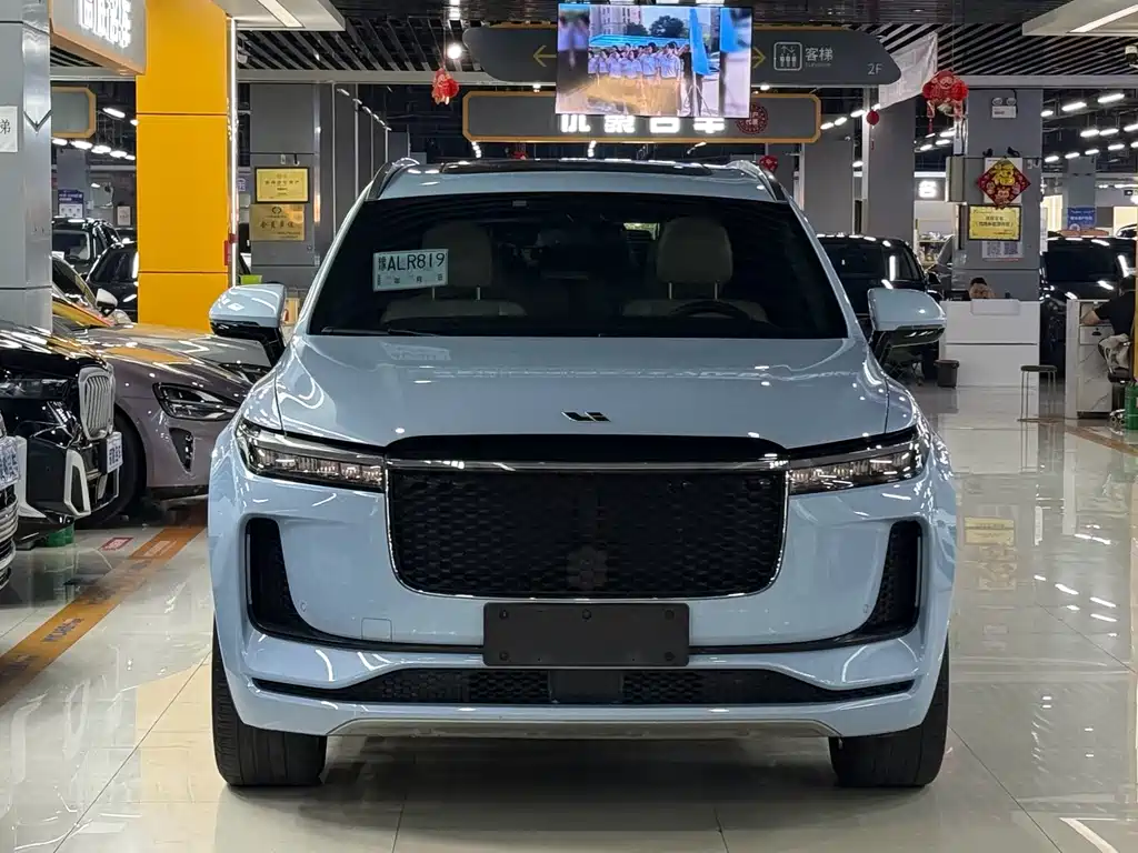Li Auto Li ONE — миниатюра 2