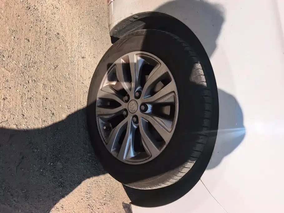 Buick Excelle — миниатюра 5