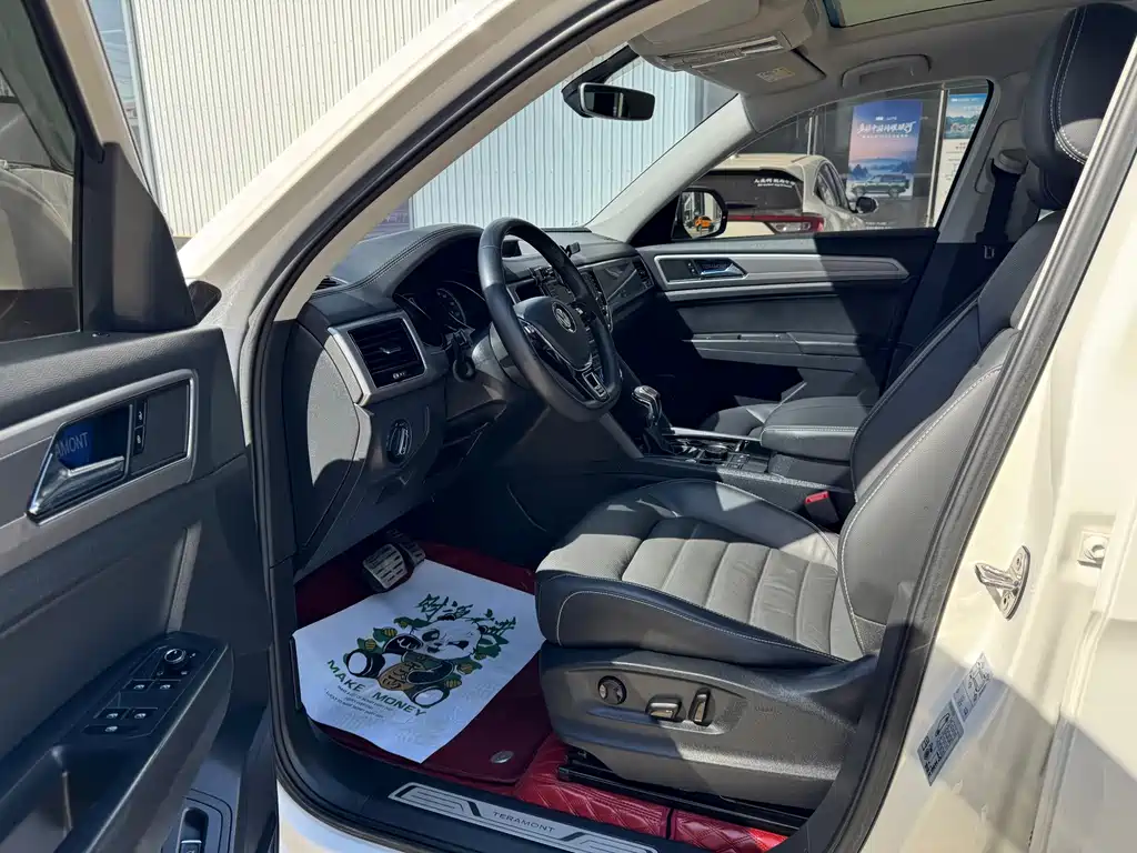 Volkswagen Teramont — миниатюра 9