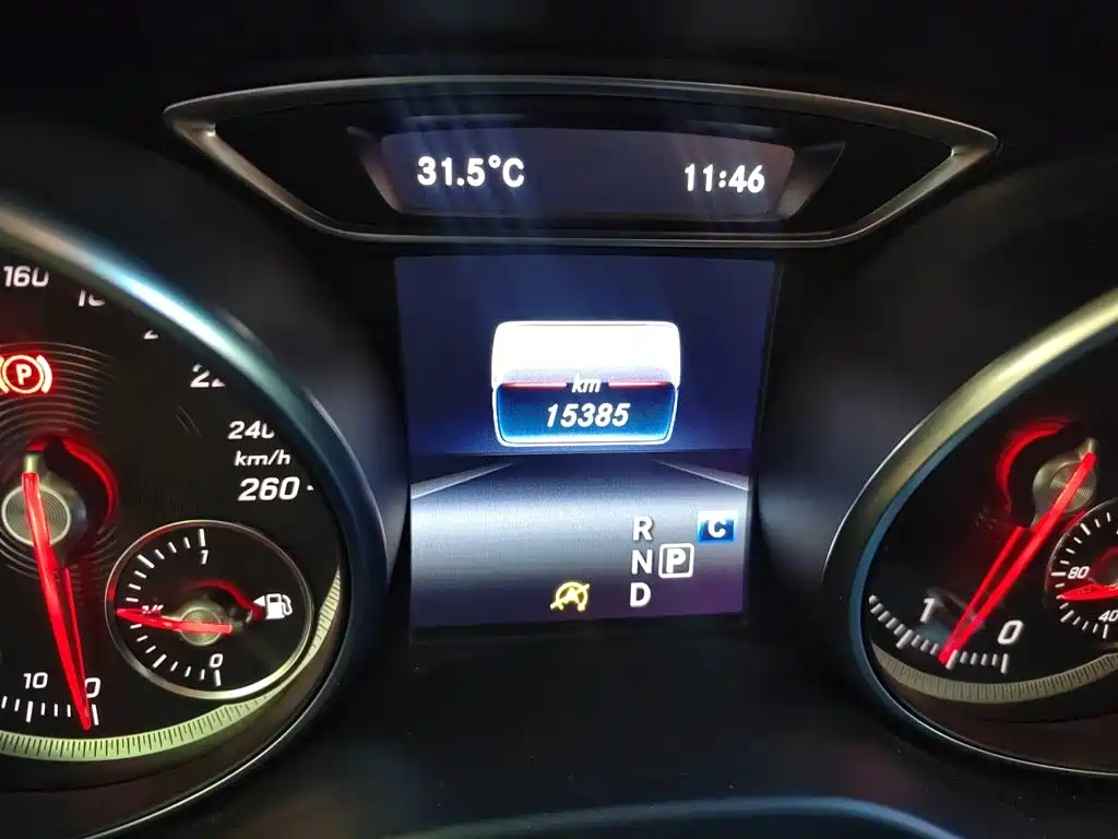 Mercedes-Benz GLA — миниатюра 8