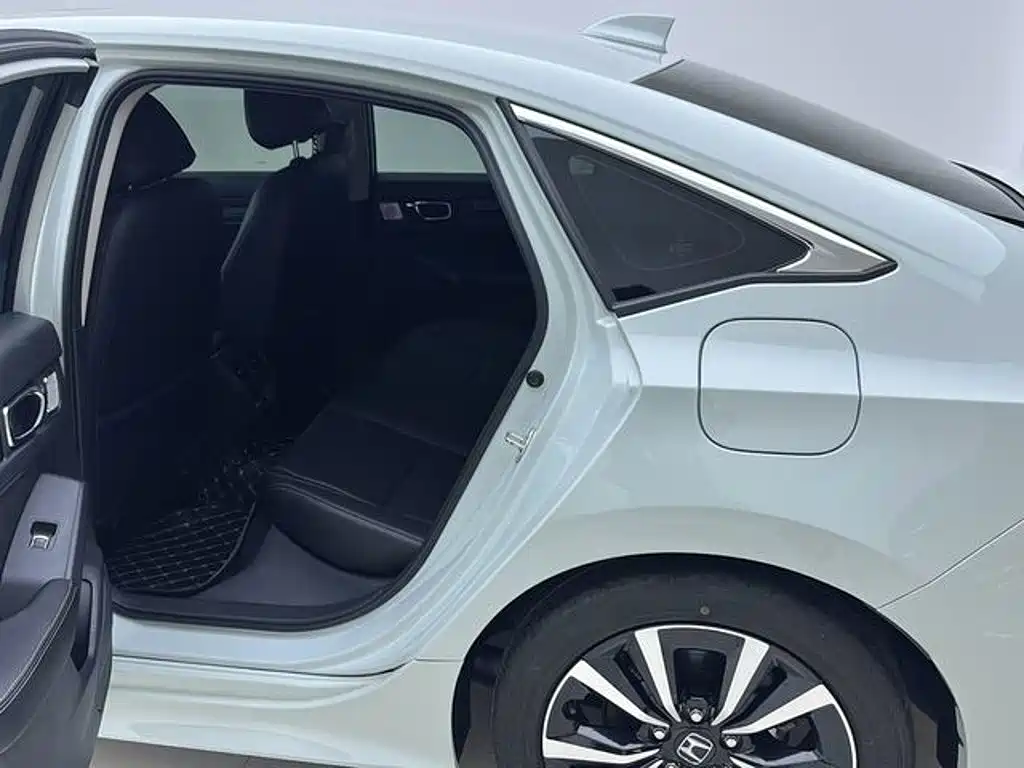 Honda Civic — миниатюра 21